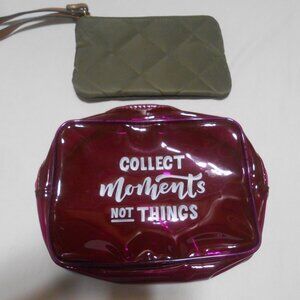 2 CUTE WRISTLET BAGS CLUTCH PURSES ZIPPER CLOSE "COLLECT MOMENTS NOT THINGS"  👜